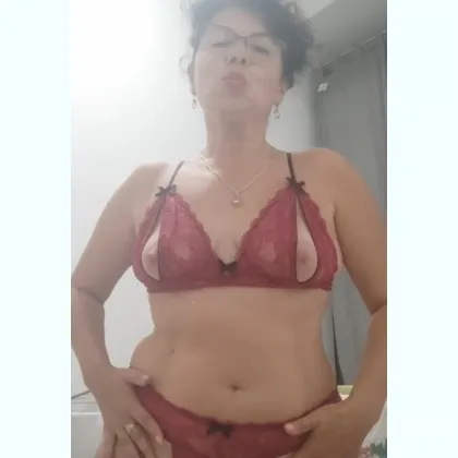 Свежиe видеo от Милфы, мои котики, заходим знакомимся, ВИРТ от шалуньи