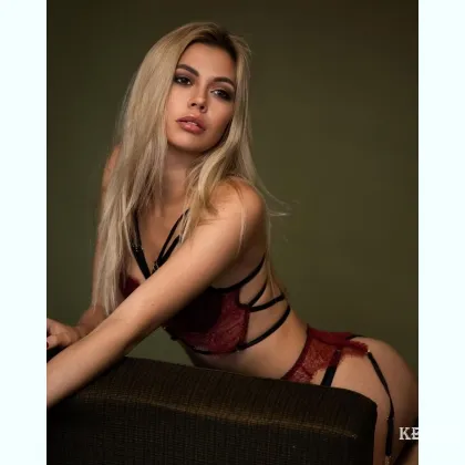 Заряжу тебя яркими эмоциями, мой единственный фото 1