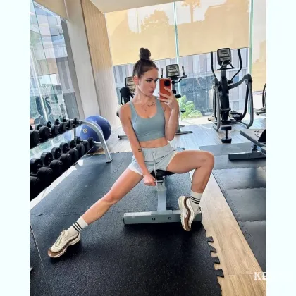 ГОРЯЧЕЕ ШОУ С РЕАЛЬНЫМИ ЧУВСТВАМИ